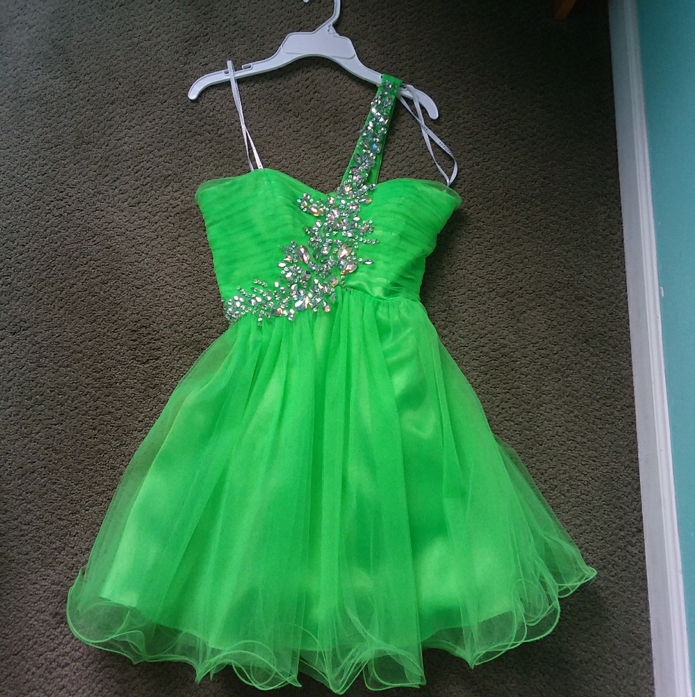 Homecoming dress